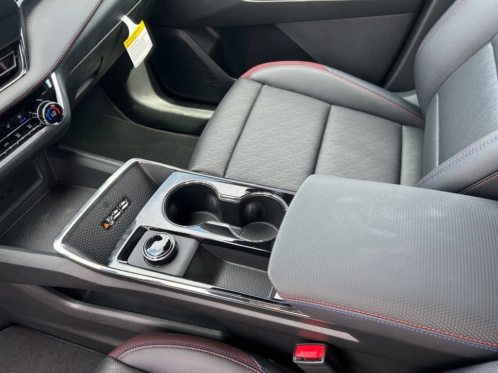New 2026 Chevrolet Equinox RS w/ Convenience Package III AWD/4WD image 18