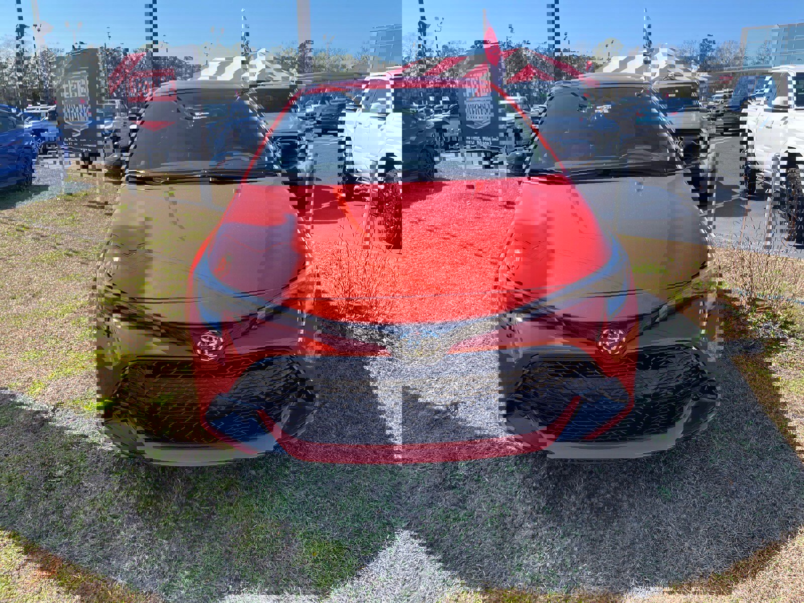 New 2026 Toyota Corolla SE image 2