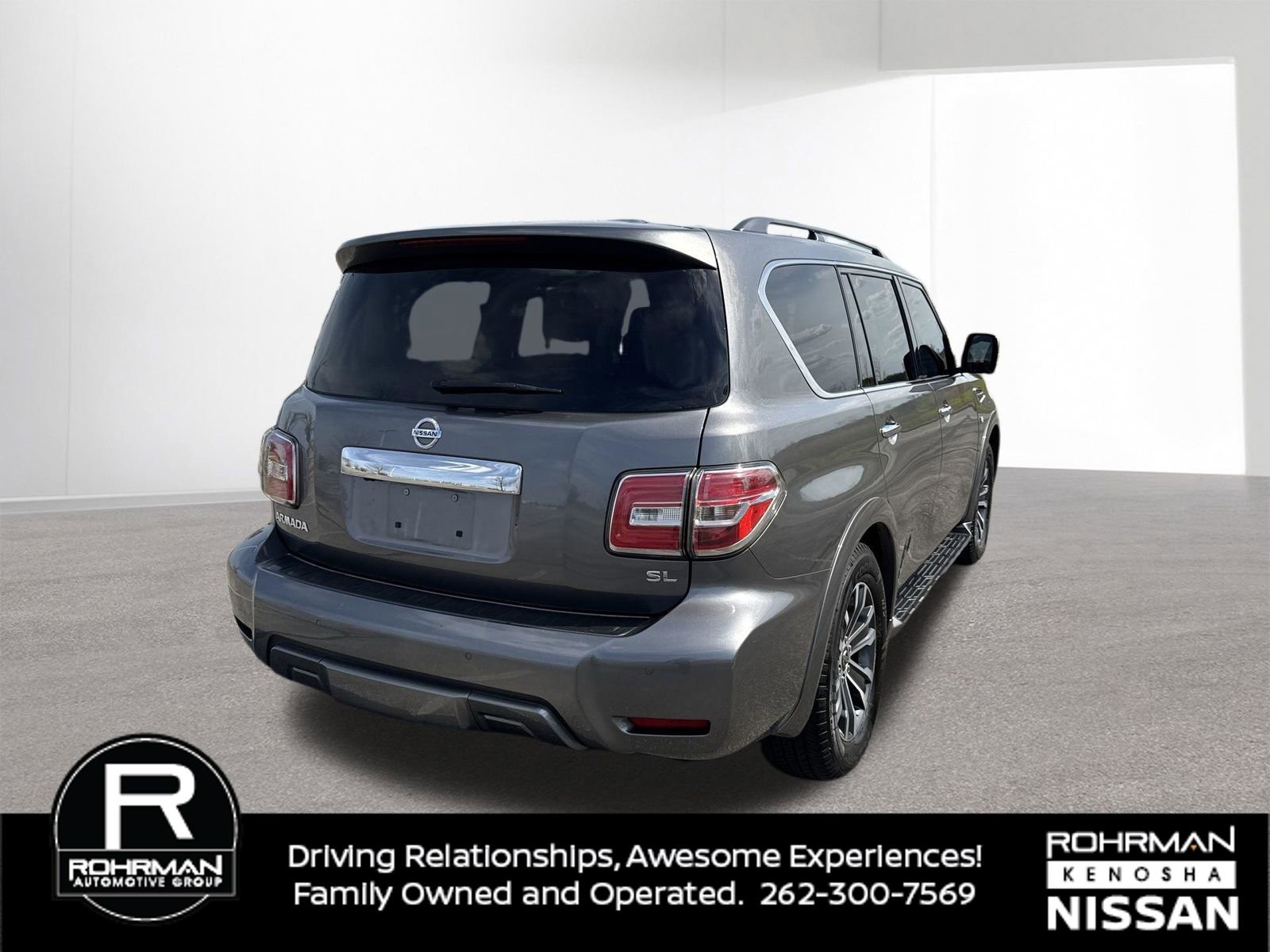 Used 2019 Nissan Armada SL w/ Premium Package AWD/4WD image 4