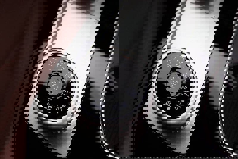 New 2025 Mitsubishi Outlander SEL image 22