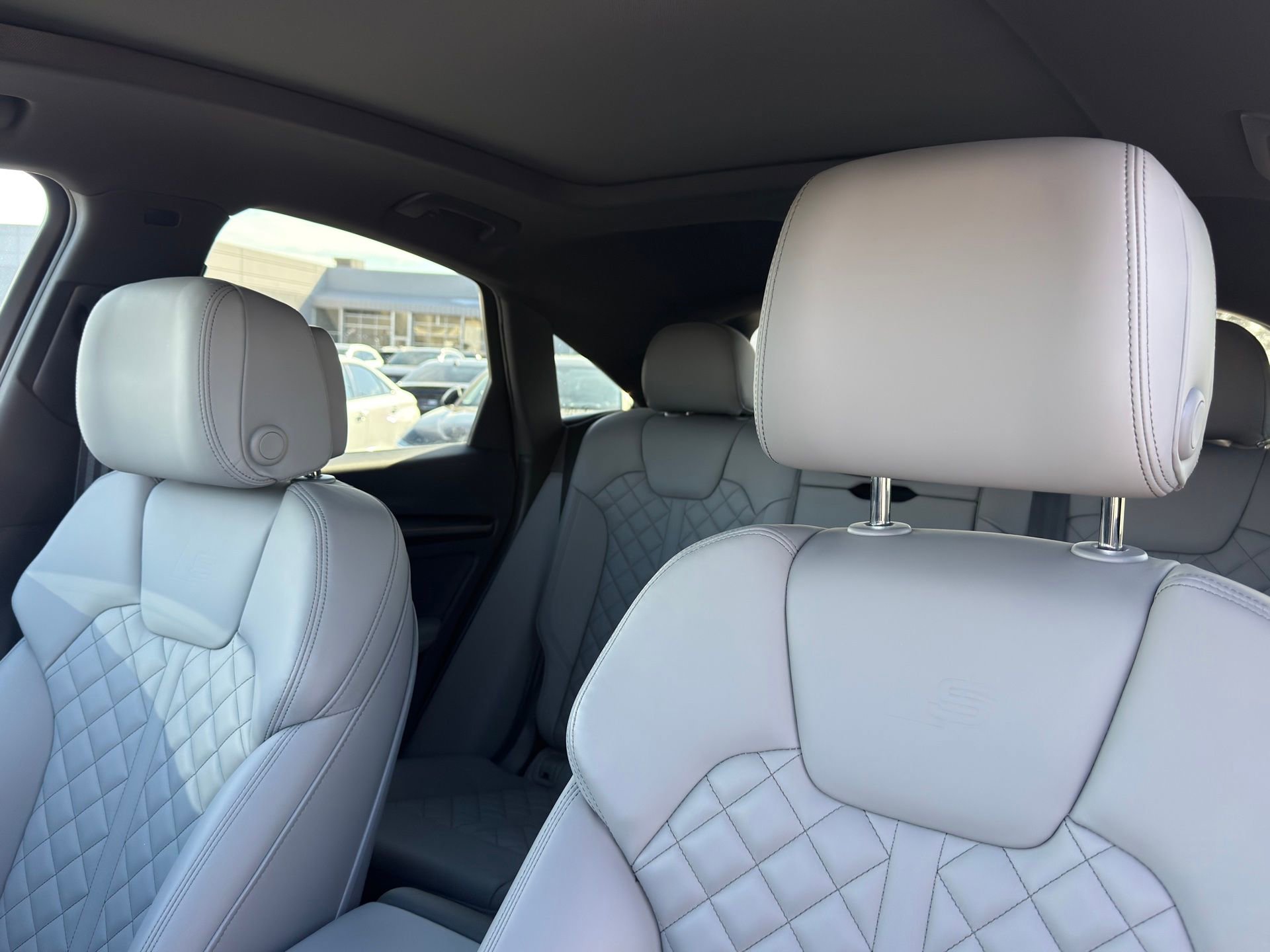 Certified 2024 Audi SQ5 Premium Plus w/ Premium Plus Package image 11