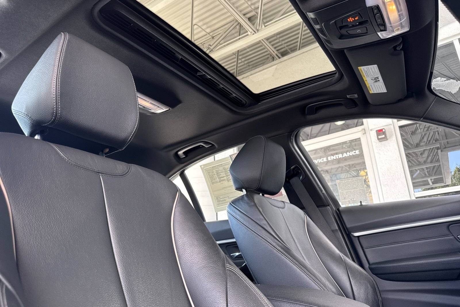 Used 2017 BMW 330e RWD image 20