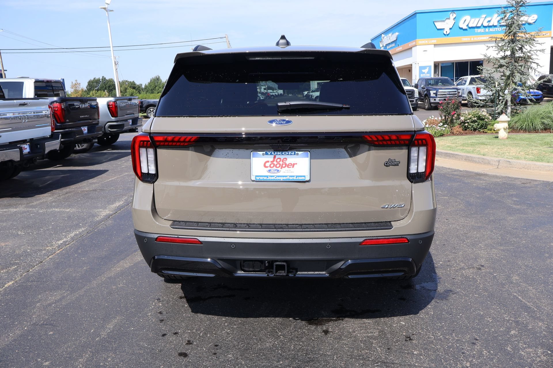 New 2026 Ford Explorer ST-Line w/ ST-Line Street Pack AWD/4WD image 23