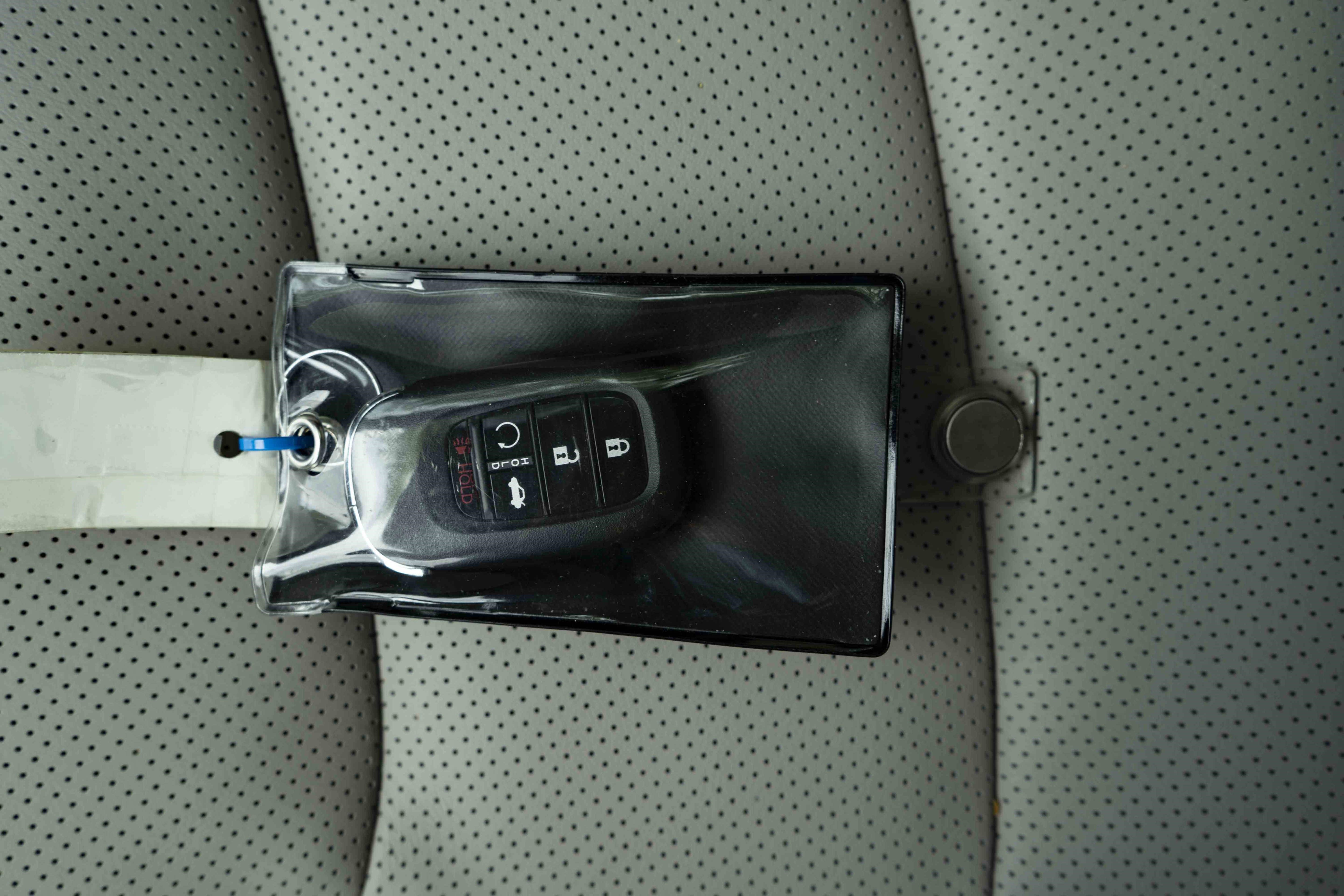 Used 2025 Honda Accord Touring image 47