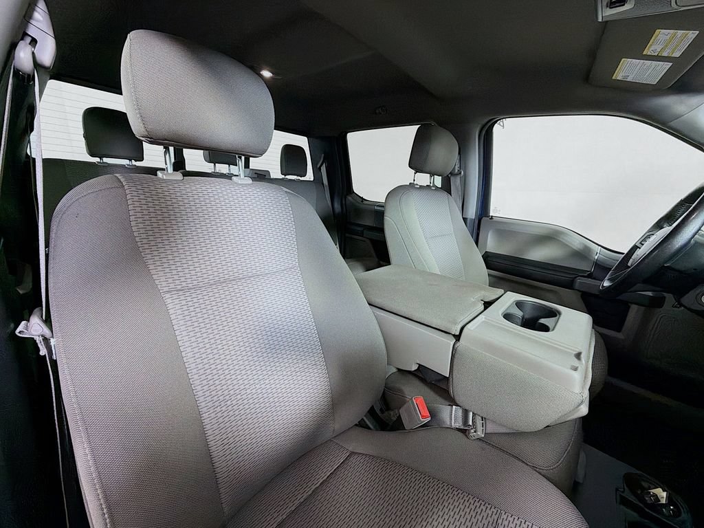 Used 2019 Ford F150 XLT w/ Equipment Group 302A Luxury AWD/4WD image 23