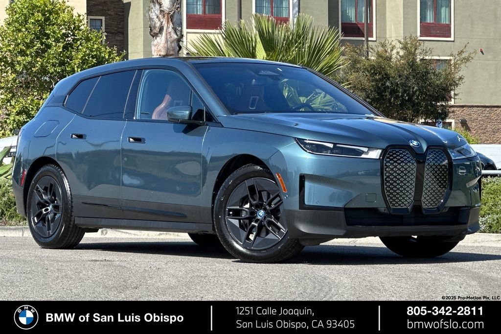 Used 2023 BMW iX xDrive50 w/ Premium Package AWD/4WD image 1