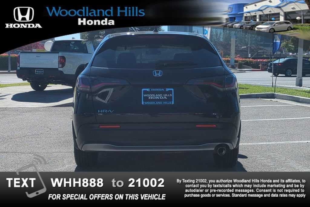 Certified 2025 Honda HR-V Sport image 6