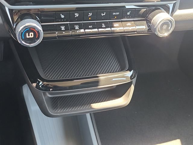 New 2027 Chevrolet Bolt LT FWD image 5