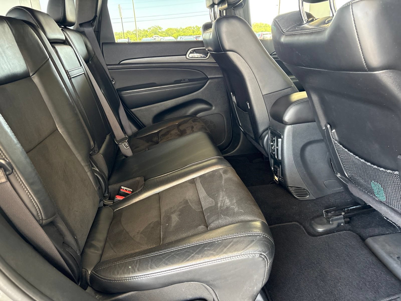 Used 2021 Jeep Grand Cherokee Laredo X RWD image 17