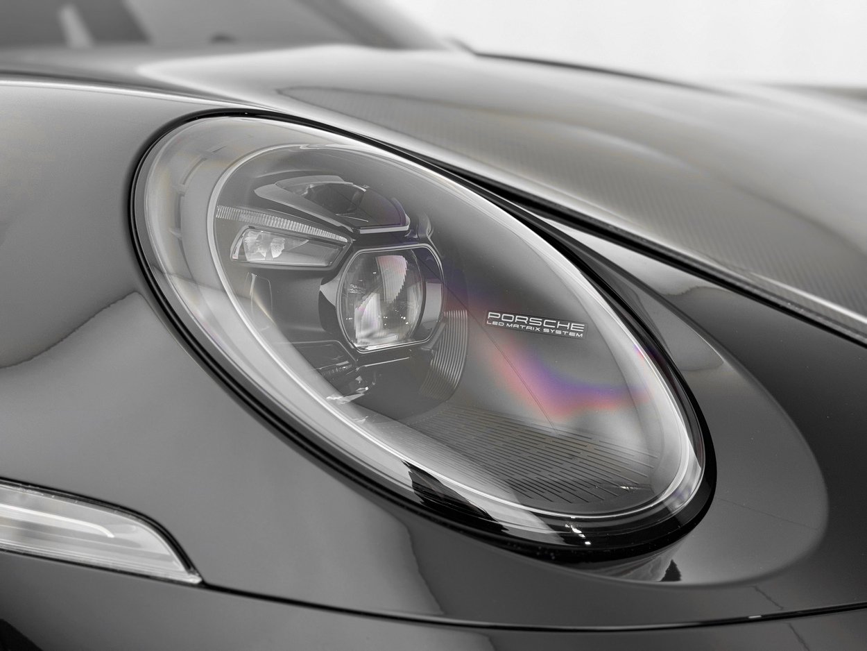 Used 2022 Porsche 911 Turbo S AWD/4WD image 46
