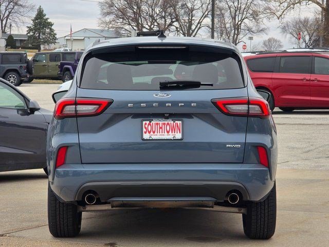 Used 2024 Ford Escape ST-Line AWD/4WD image 7