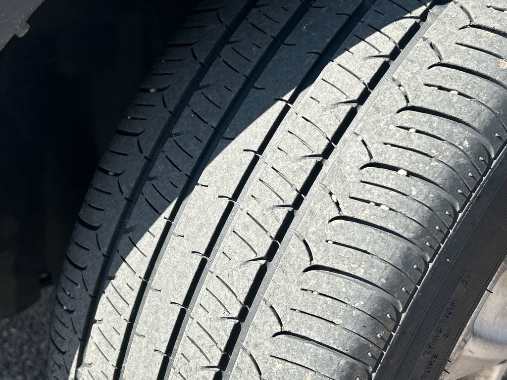 Used 2014 Ford Escape SE image 6