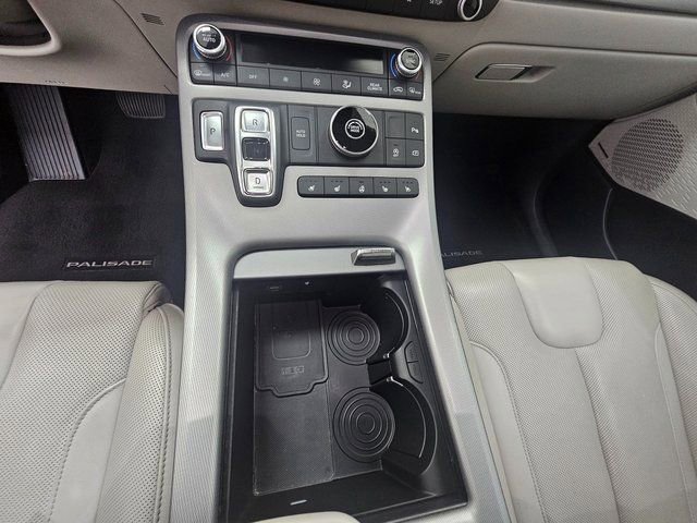 Used 2023 Hyundai Palisade Limited image 18