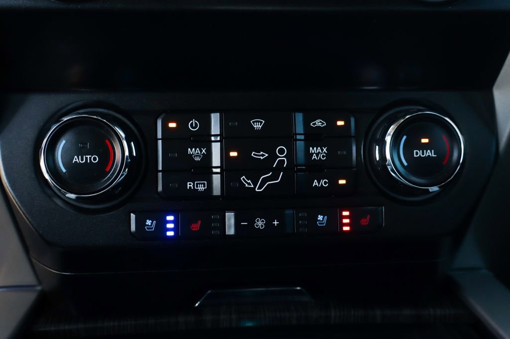 Used 2021 Ford F350 Lariat image 45