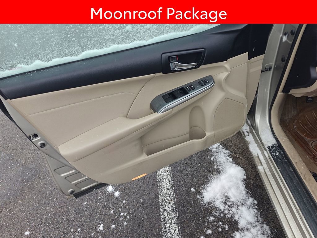 Used 2014 Toyota Camry XLE w/ Leather Package image 5