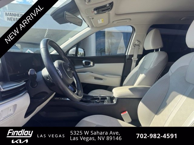 Certified 2024 Kia Sorento S w/ Panoramic Sunroof Package FWD image 5