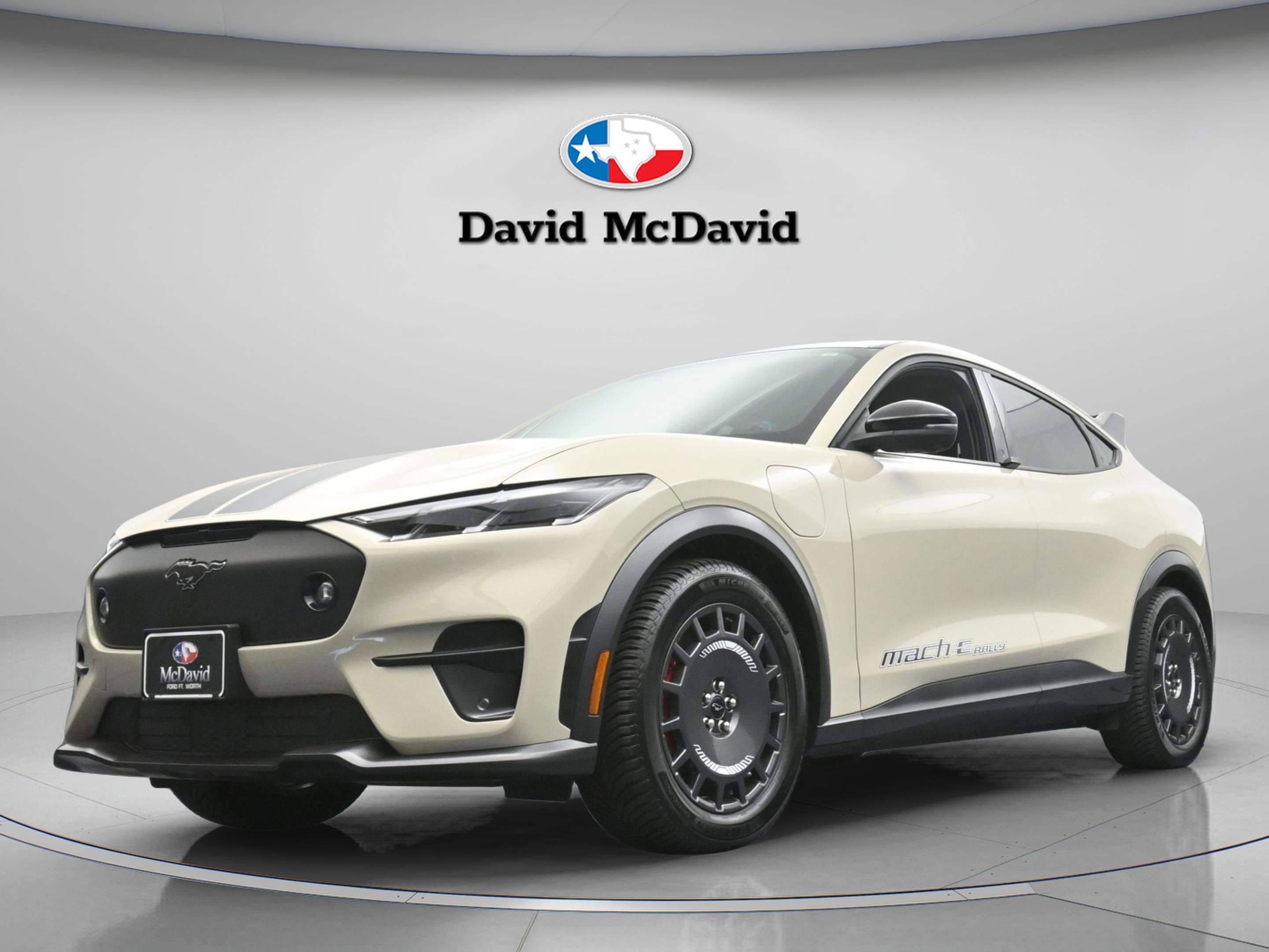 Used 2025 Ford Mustang Mach-E GT image 2