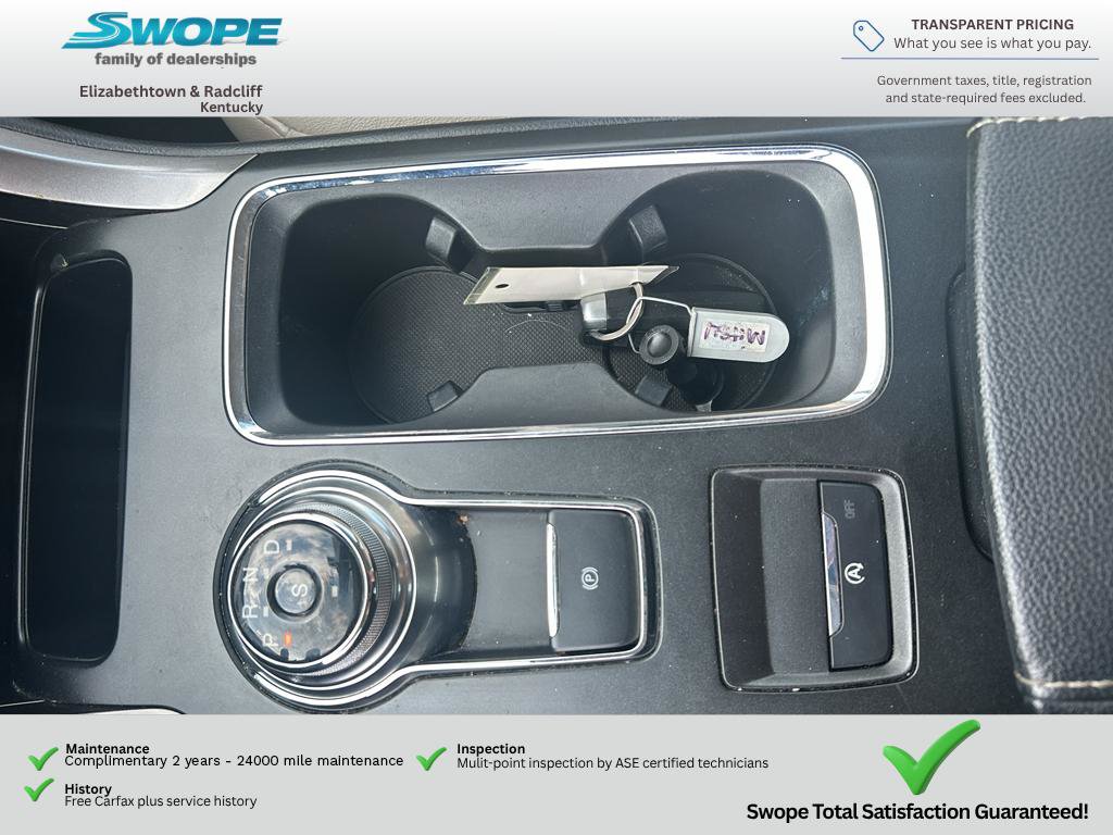 Used 2017 Ford Fusion SE FWD image 18