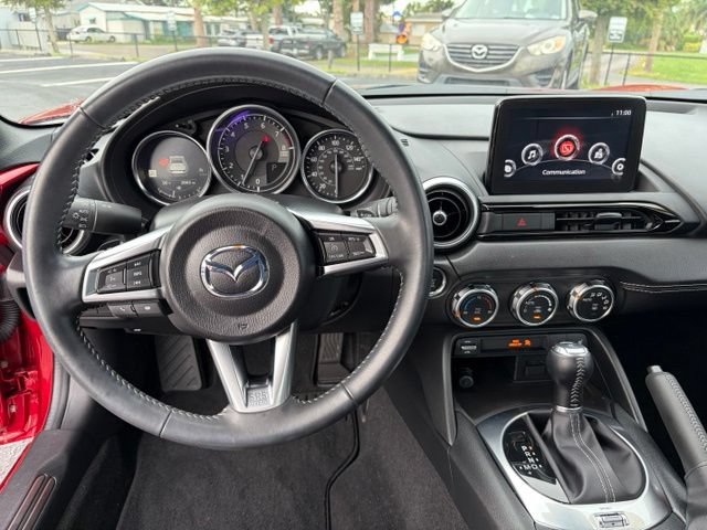 Used 2023 MAZDA MX-5 Miata Grand Touring RWD image 15
