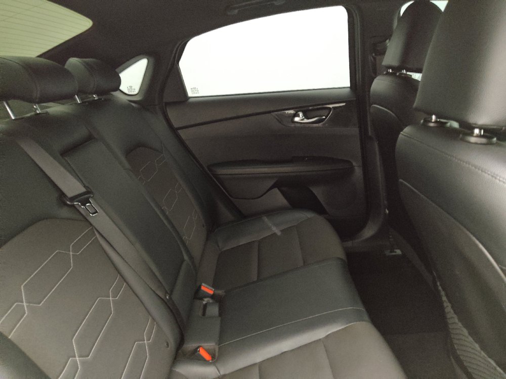 Used 2021 Kia Forte GT-Line w/ GT-Line Premium Package FWD image 19