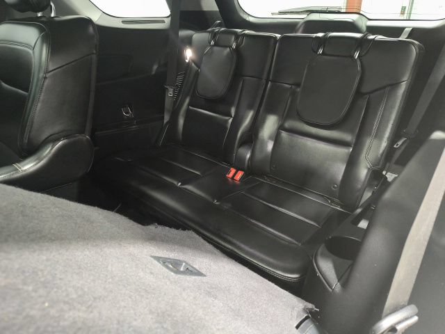 Used 2021 Ford Explorer XLT w/ Equipment Group 202A AWD/4WD image 21