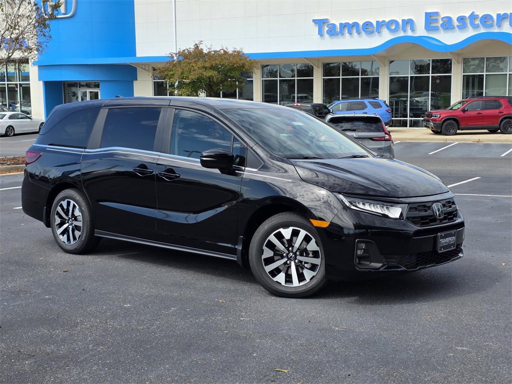 New 2026 Honda Odyssey EX-L image 2