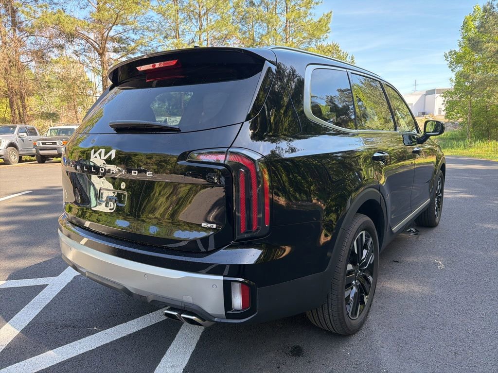 Used 2023 Kia Telluride SX AWD/4WD image 5