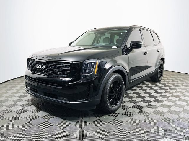 Used 2022 Kia Telluride SX w/ Nightfall Edition Package image 4