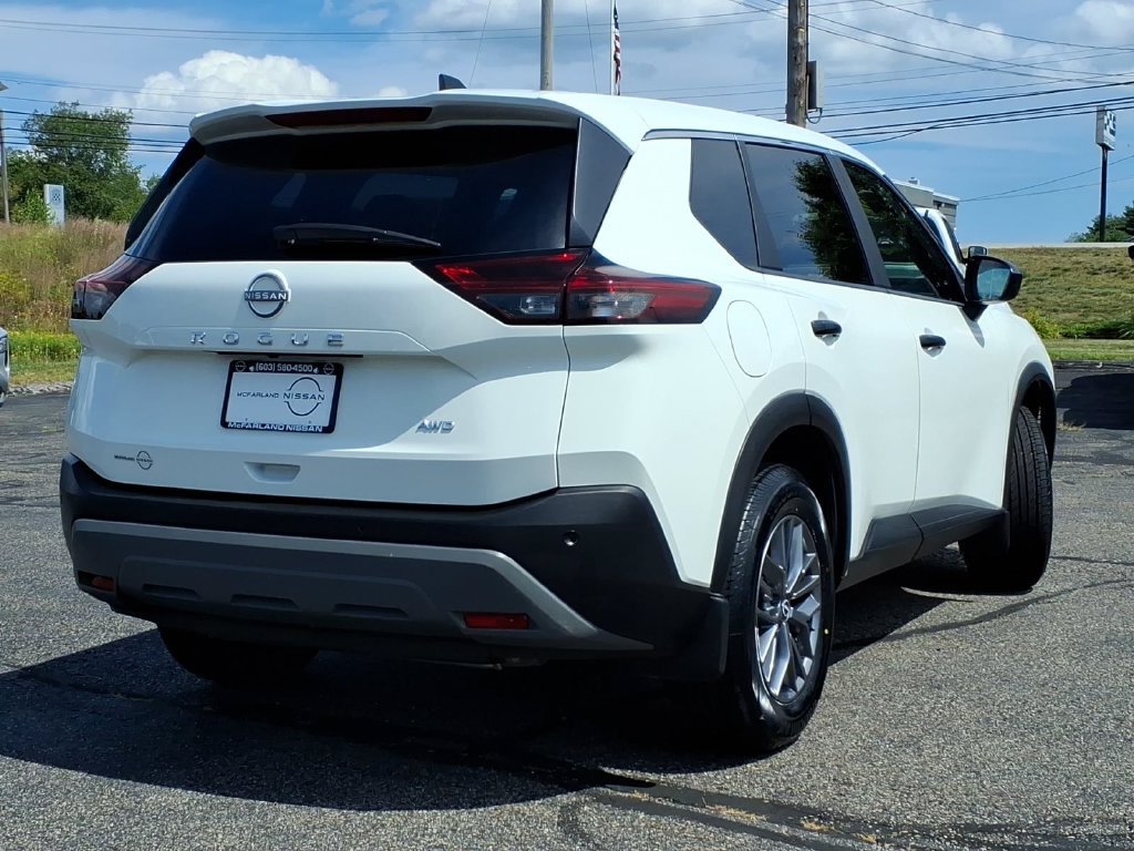 Certified 2023 Nissan Rogue S AWD/4WD image 3