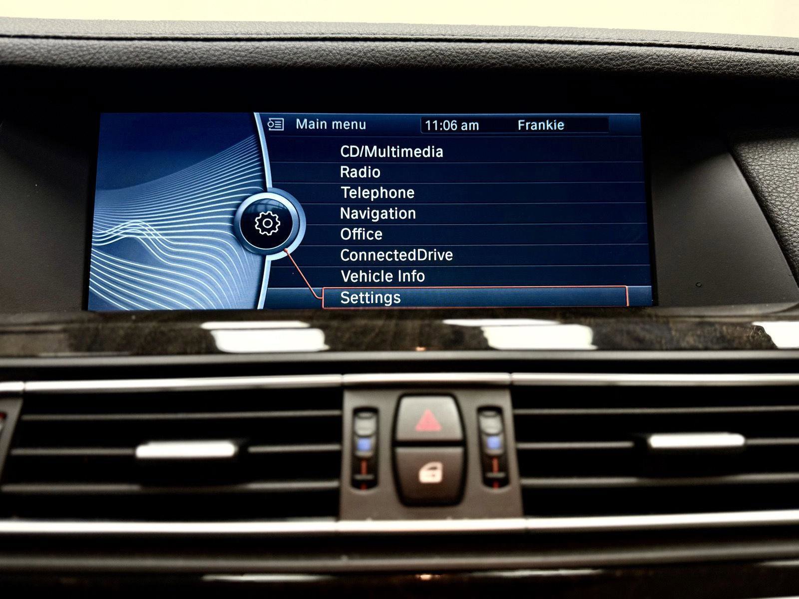 Used 2012 BMW 750Li w/ Driver Assistance Pkg RWD image 28