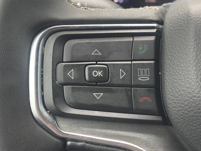 Used 2023 Jeep Wagoneer Series II RWD image 12
