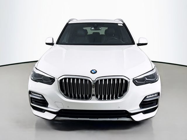 Used 2021 BMW X5 xDrive40i w/ Convenience Package AWD/4WD image 2