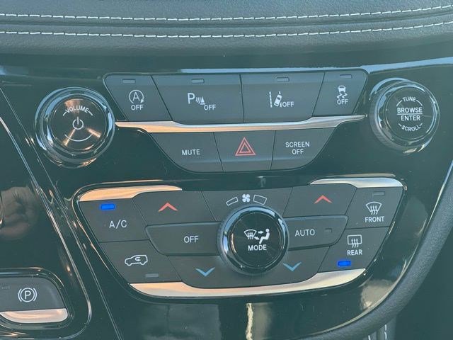 New 2026 Chrysler Pacifica Limited w/ S Appearance Package image 22