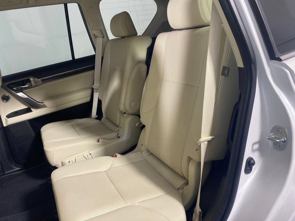 Used 2022 Lexus GX 460 Premium AWD/4WD image 14
