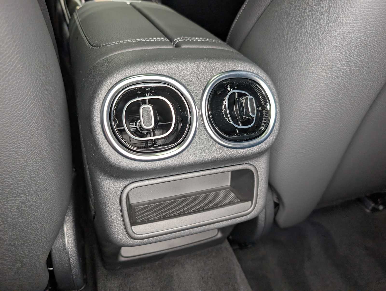 New 2027 Mercedes-Benz GLC 300 4MATIC image 16