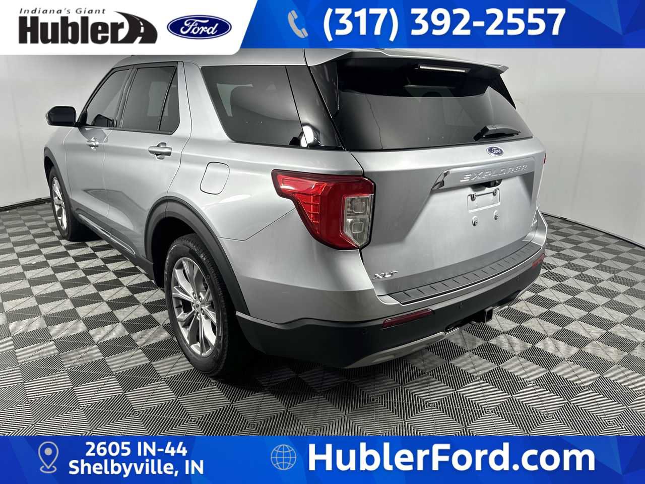 Used 2023 Ford Explorer XLT w/ Equipment Group 202A AWD/4WD image 6
