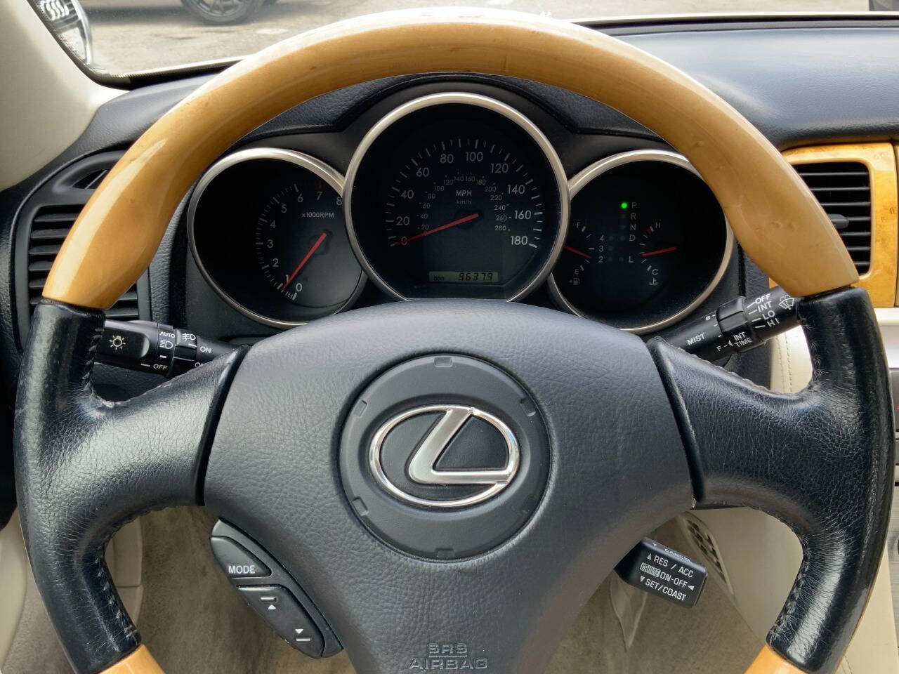 Used 2002 Lexus SC 430 Convertible RWD image 10