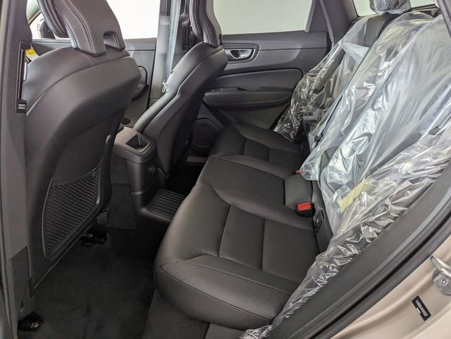 New 2024 Volvo XC60 T8 Core w/ Protection Package Premier AWD/4WD image 7