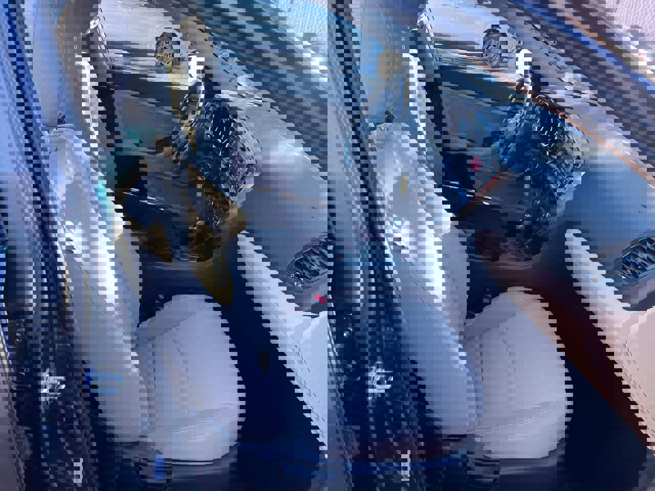 Used 2013 Kia Optima LX image 28