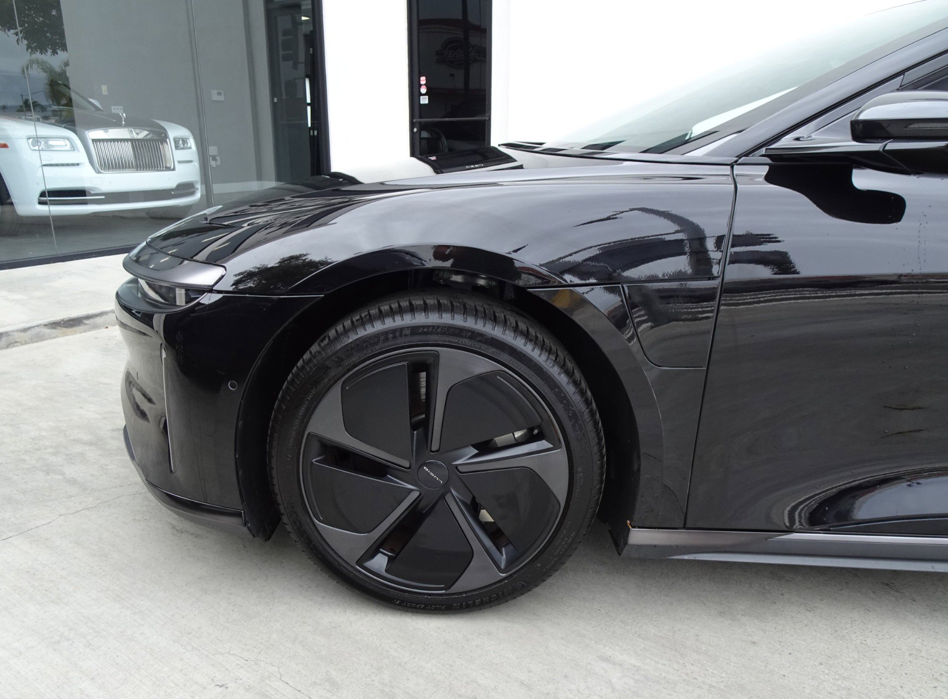 Used 2024 Lucid Air Pure RWD image 10