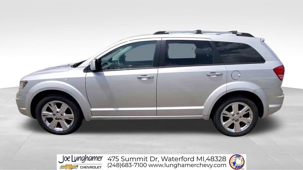Used 2010 Dodge Journey R/T w/ Navigation & Sound Group I FWD image 6