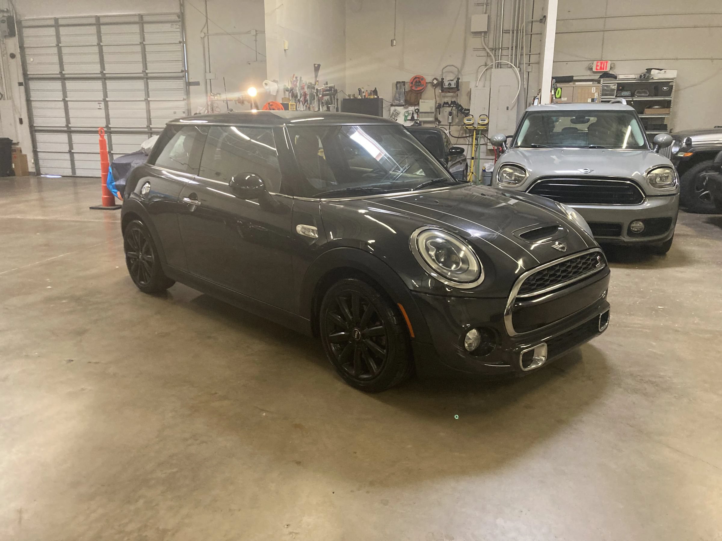 Used 2014 MINI Cooper S FWD image 3