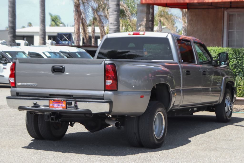 Used 2006 Chevrolet Silverado 3500 LT w/ Heavy-Duty Power Package RWD image 10