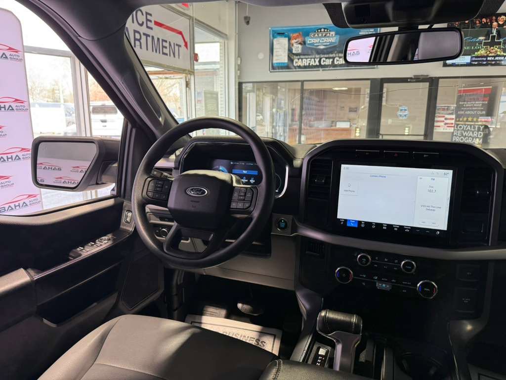 Used 2022 Ford F150 Lightning Pro image 27