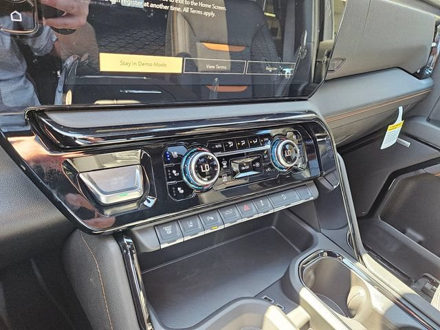 New 2026 GMC Sierra 2500 AT4 w/ Max Trailering Package AWD/4WD image 27