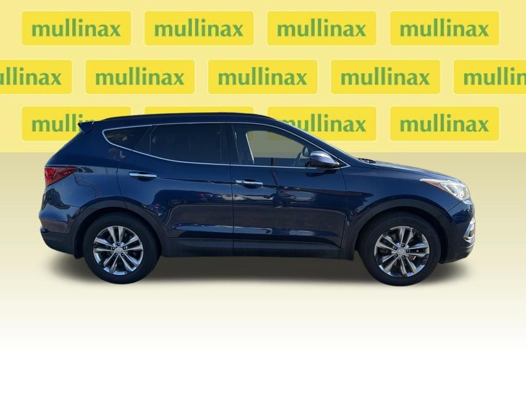 Used 2018 Hyundai Santa Fe Sport 2.0T w/ Cargo Package FWD image 9