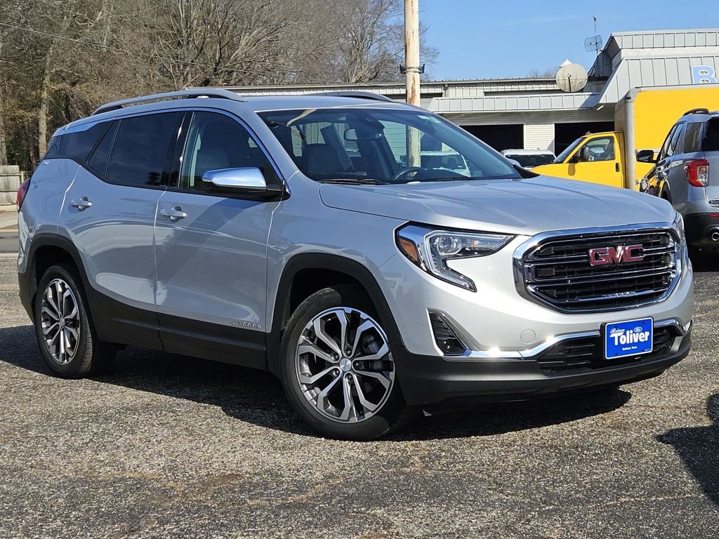 Used 2021 GMC Terrain SLT w/ Infotainment Package II image 3