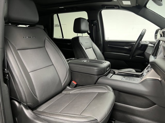Used 2023 GMC Yukon Denali image 57