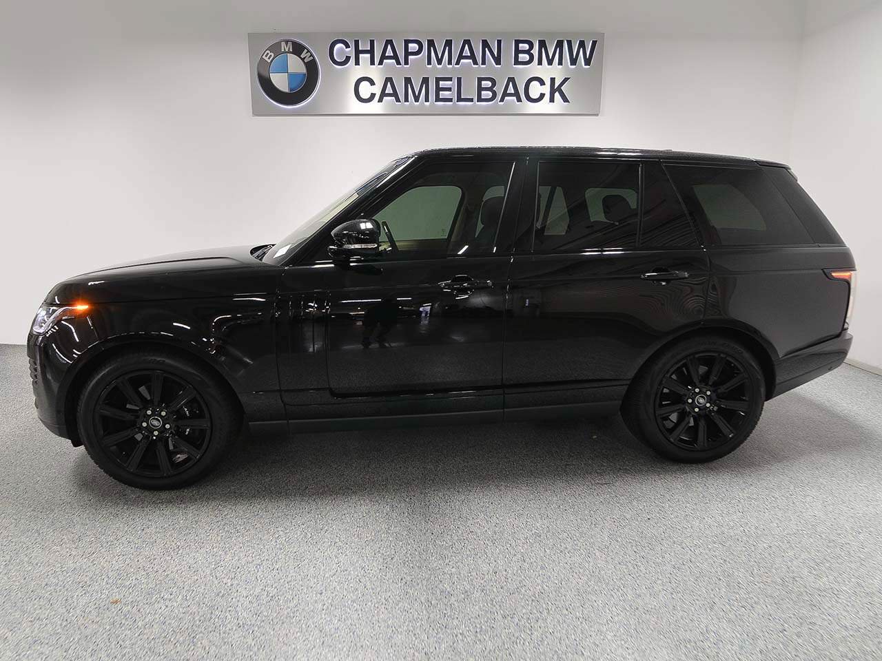 Used 2022 Land Rover Range Rover Westminster Edition AWD/4WD image 3