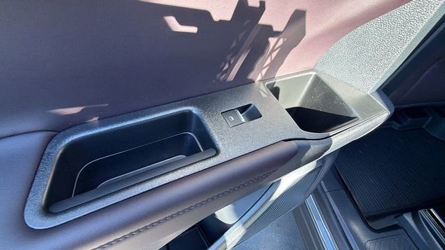 New 2026 Ford Explorer Platinum image 15